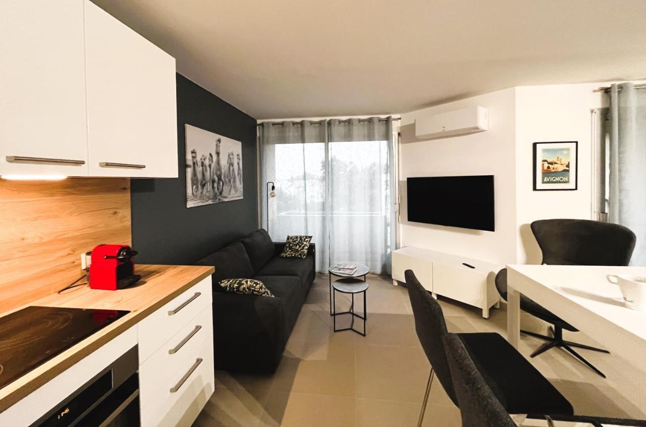 Confortable Appartement Pres D'Avignon Le Pontet  Luaran gambar