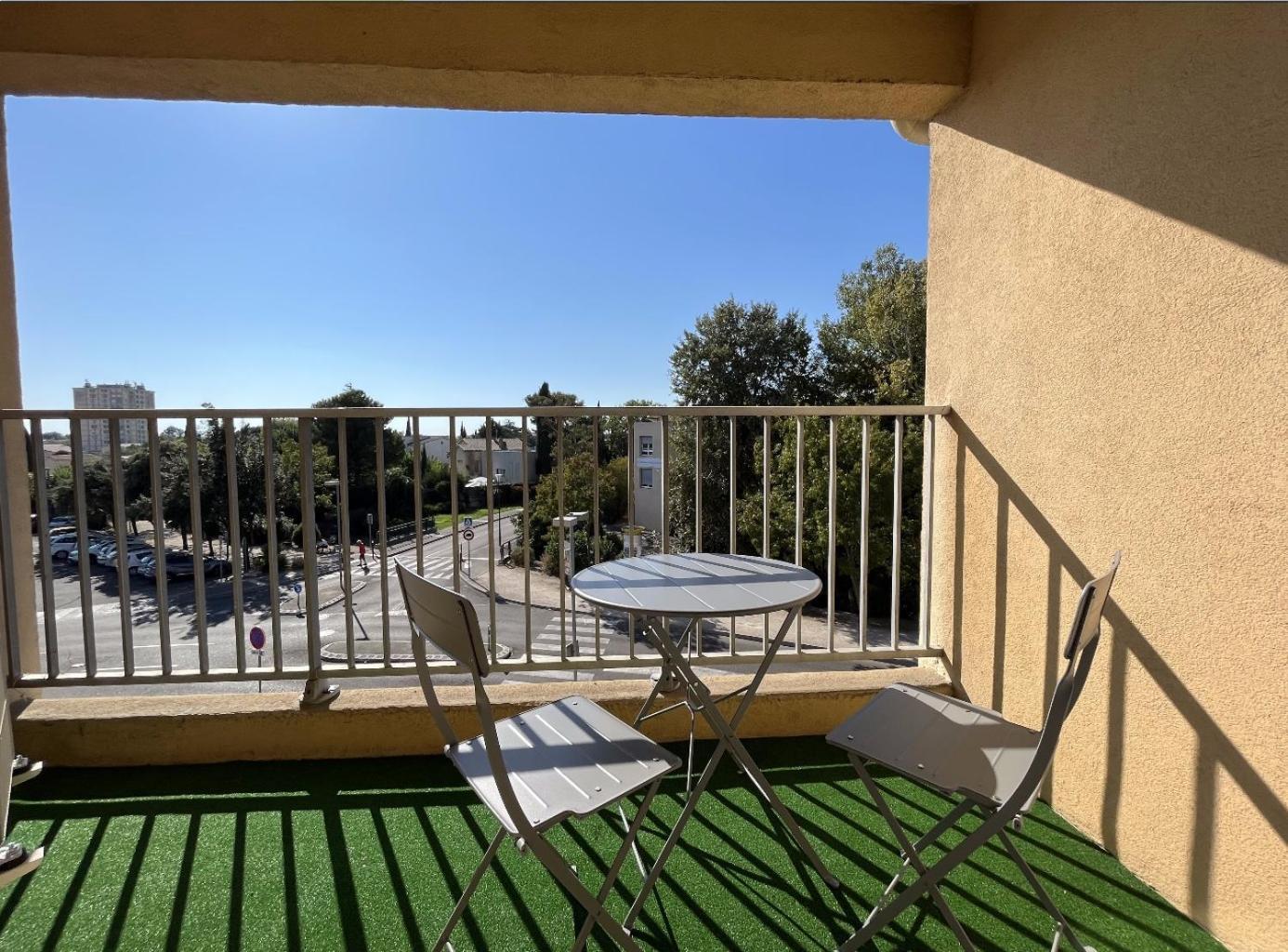 Confortable Appartement Pres D'Avignon Le Pontet  Luaran gambar